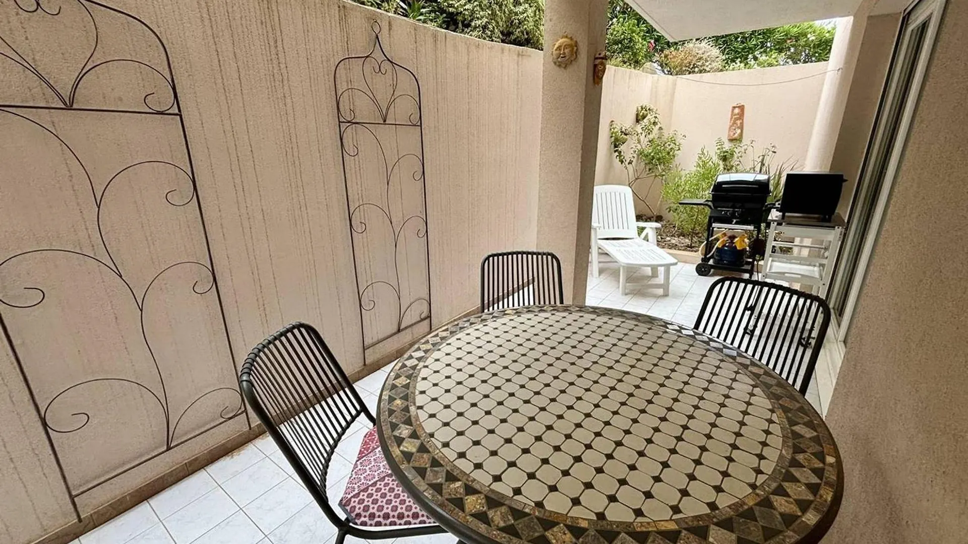 Apartment Appartement Climatise Avec Garage A 200M Des Commerces - Fr-1-816-19 Bormes-les-Mimosas