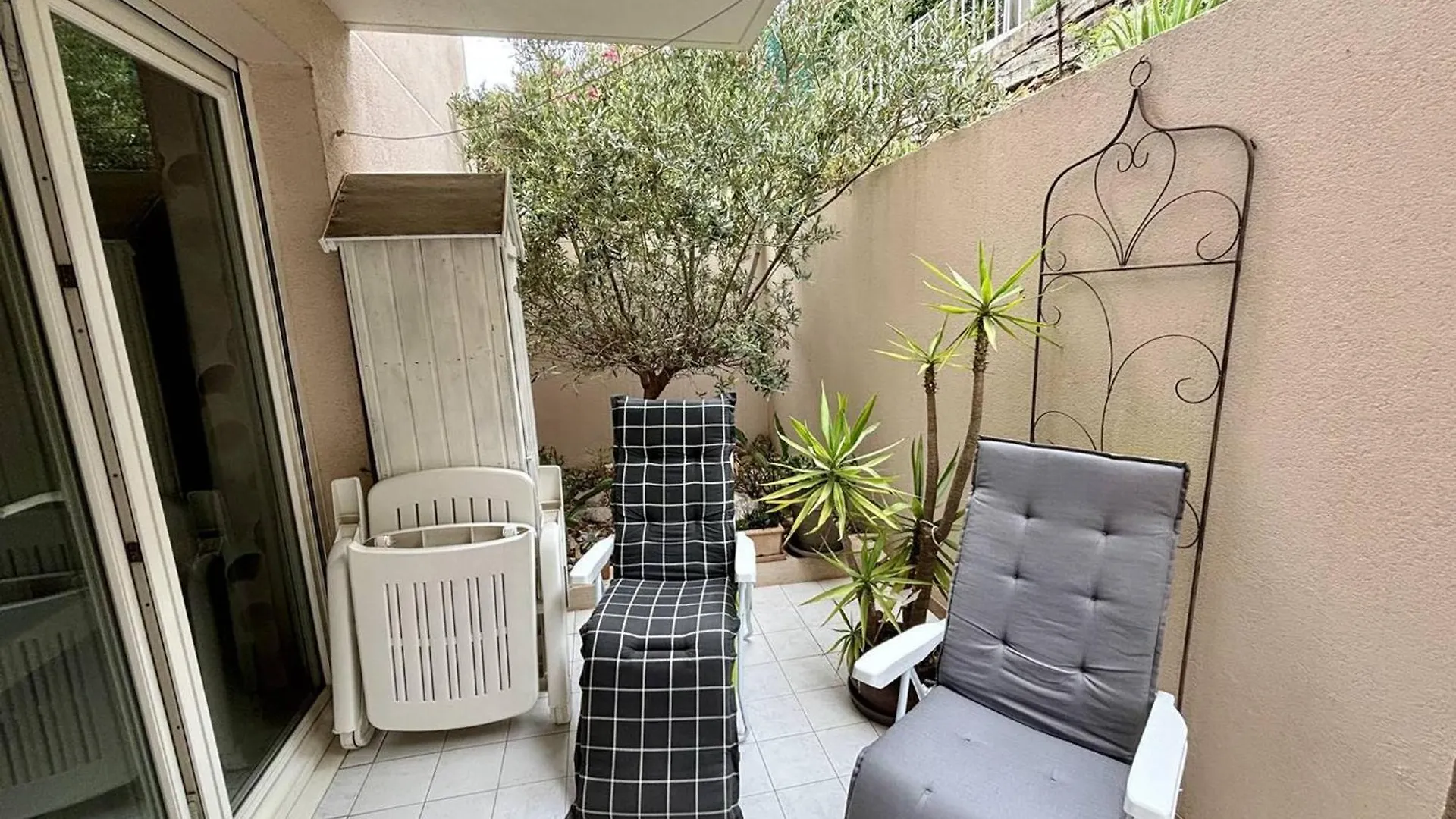Appartement Climatise Avec Garage A 200M Des Commerces - Fr-1-816-19 Bormes-les-Mimosas France